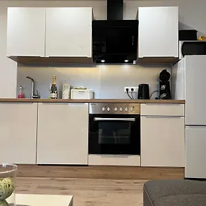Exklusive Moderne 2 Zi. In Ruhiger Lage Rastatt